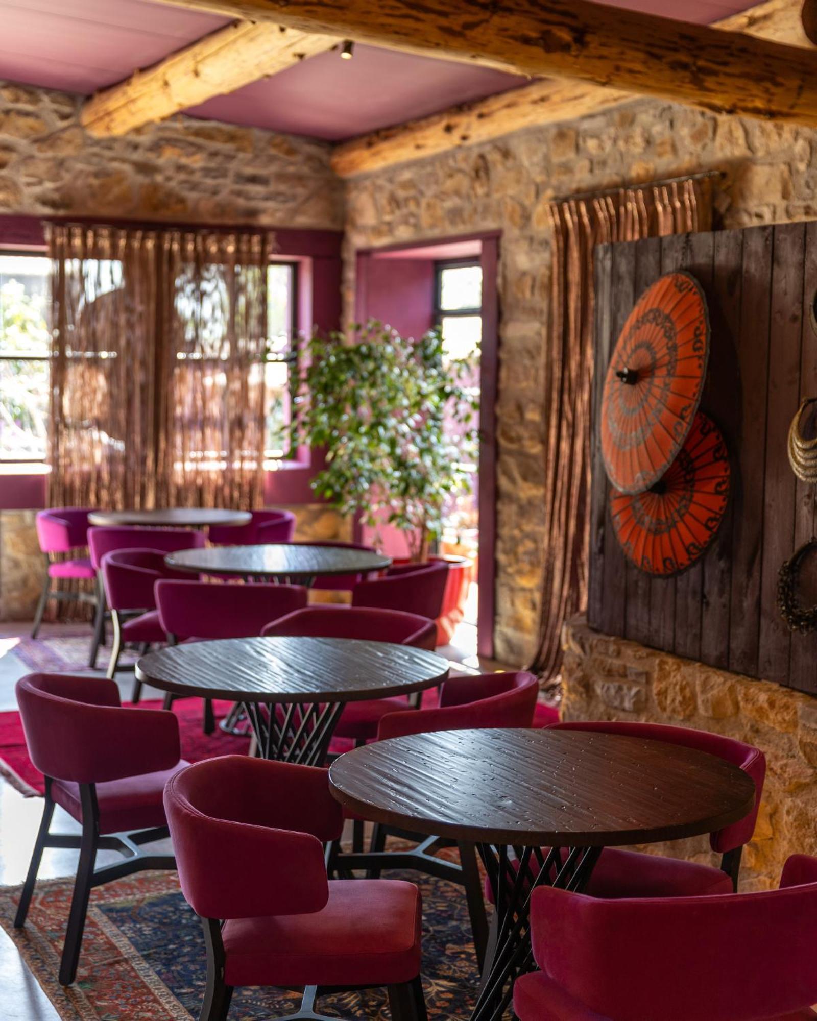 Village Castigno - Wine Hotel & Resort Assignan Exterior photo